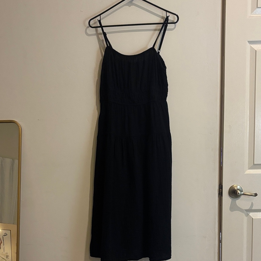 Old Navy Black Tiered Spaghetti-Strap Midi Dress M cotton